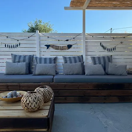 Konstadina House Semesterbostad