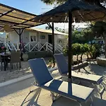 Konstadina House * Vasilikí