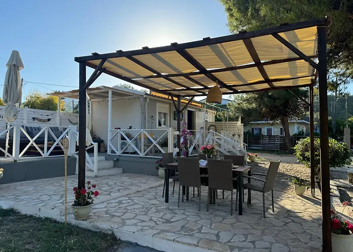 Konstadina House * Vasilikí
